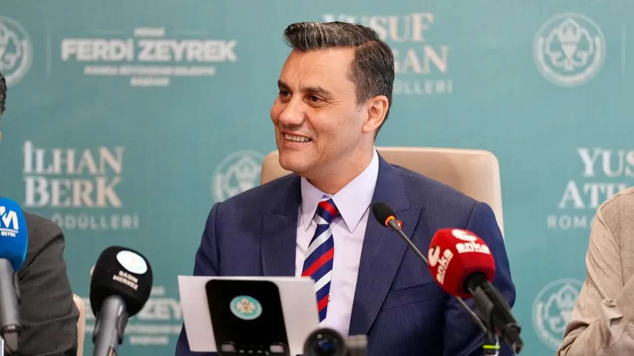 Son dakika | Manisa Büyükşehir Belediye Başkanı Ferdi Zeyrek hastaneye kaldırıldı: Durumu ağır!