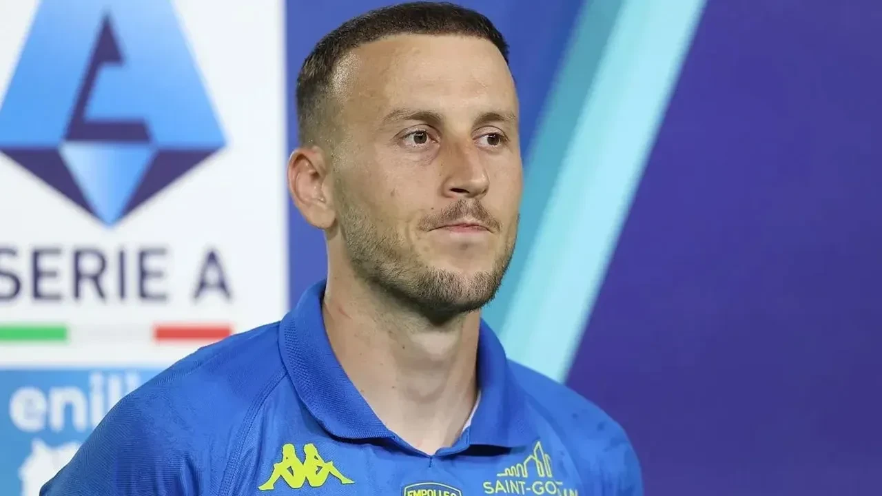 Trabzonspor, Ardian İsmajli için transferde masaya oturdu
