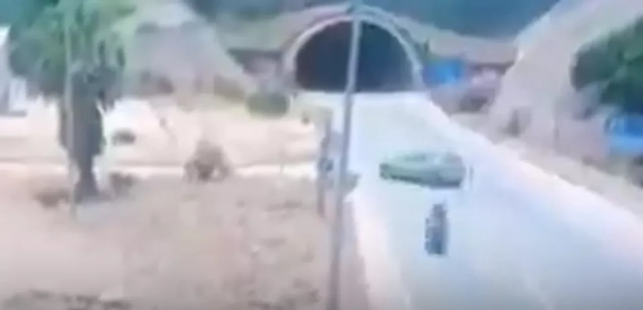 Hatalı dönüş iki genci hayattan kopardı! Bakan Yerlikaya görüntüler sonrası sürücüleri uyardı