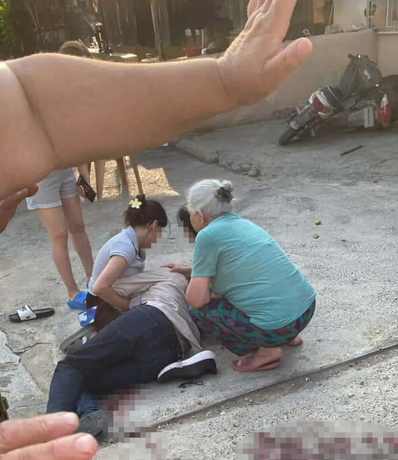 Mersin'de eve silahlı baskın: 2 ölü, 2 yaralı