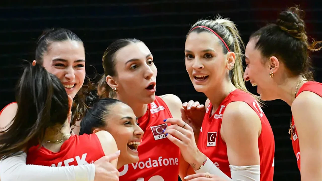 Son dakika | Filenin Sultanları Çin'i 3-2 yendi
