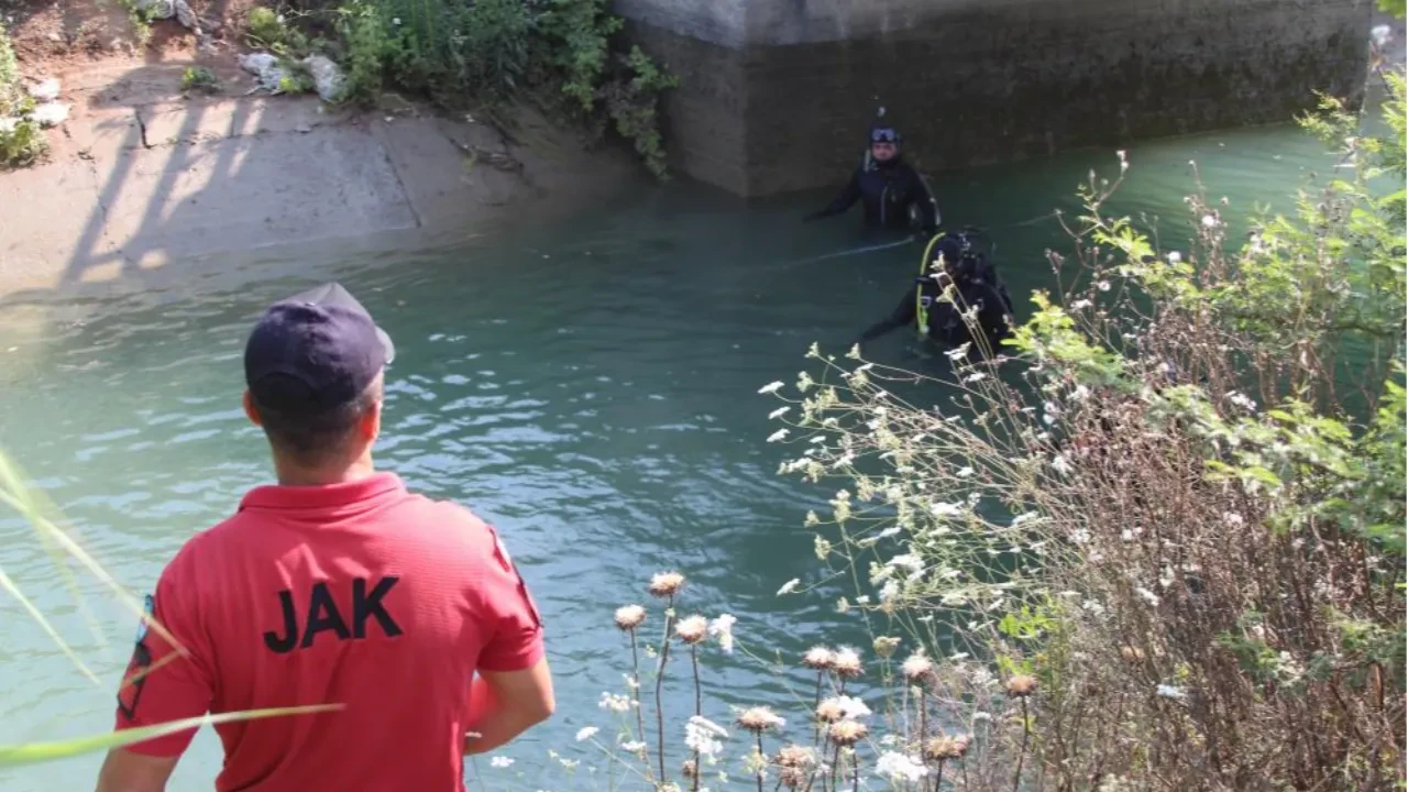 Adana'da sulama kanalı faciası! 15 yaşındaki çocuk can verdi