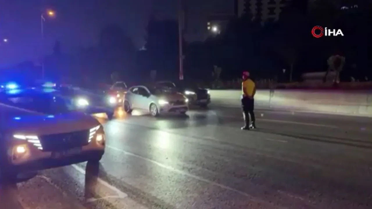 Bayrampaşa'da korkunç kaza: 1 ölü, 3 yaralı var