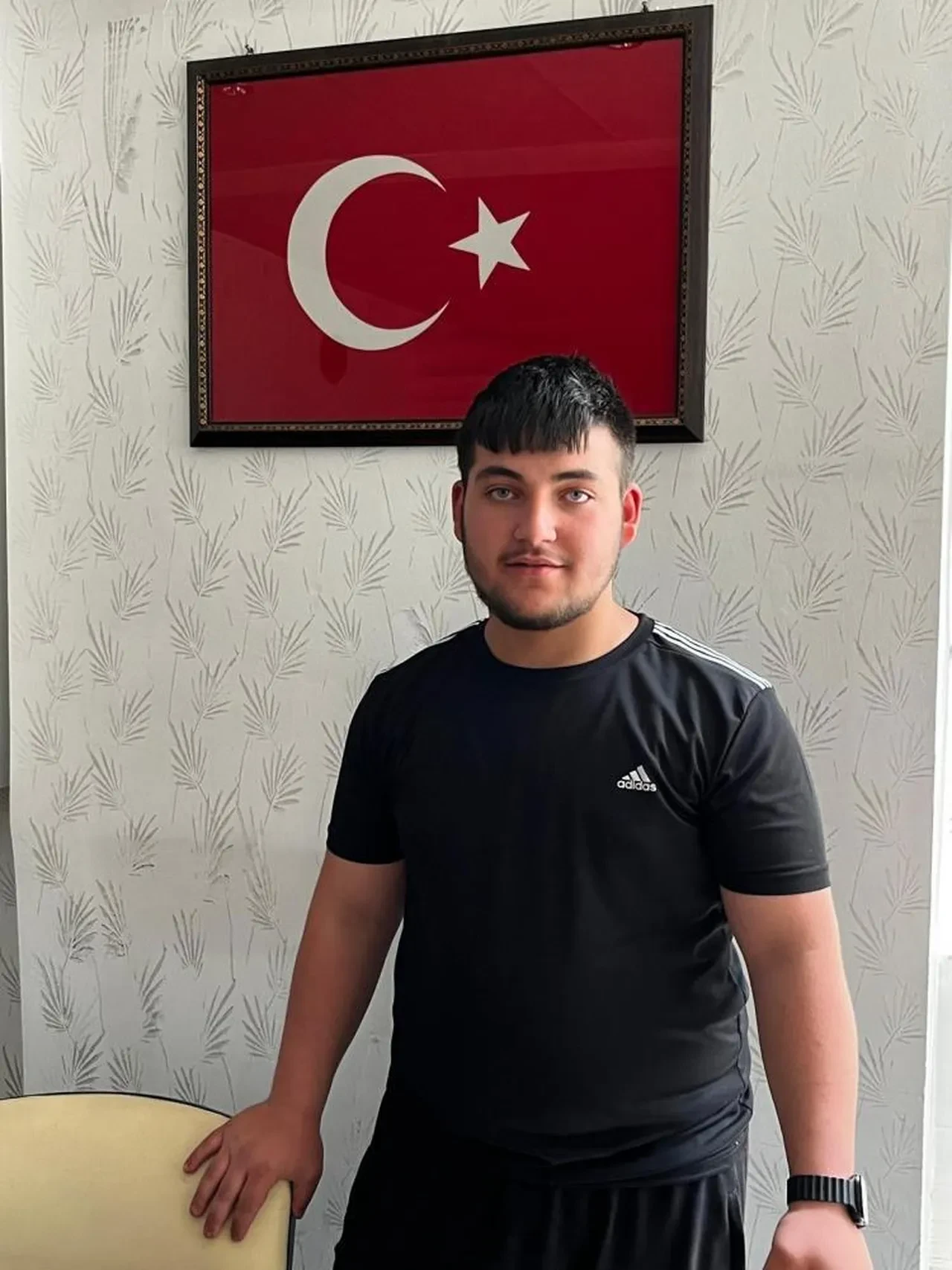 Kayseri’de Suriyeli genç bulduğu bulduğu parayı polise teslim etti