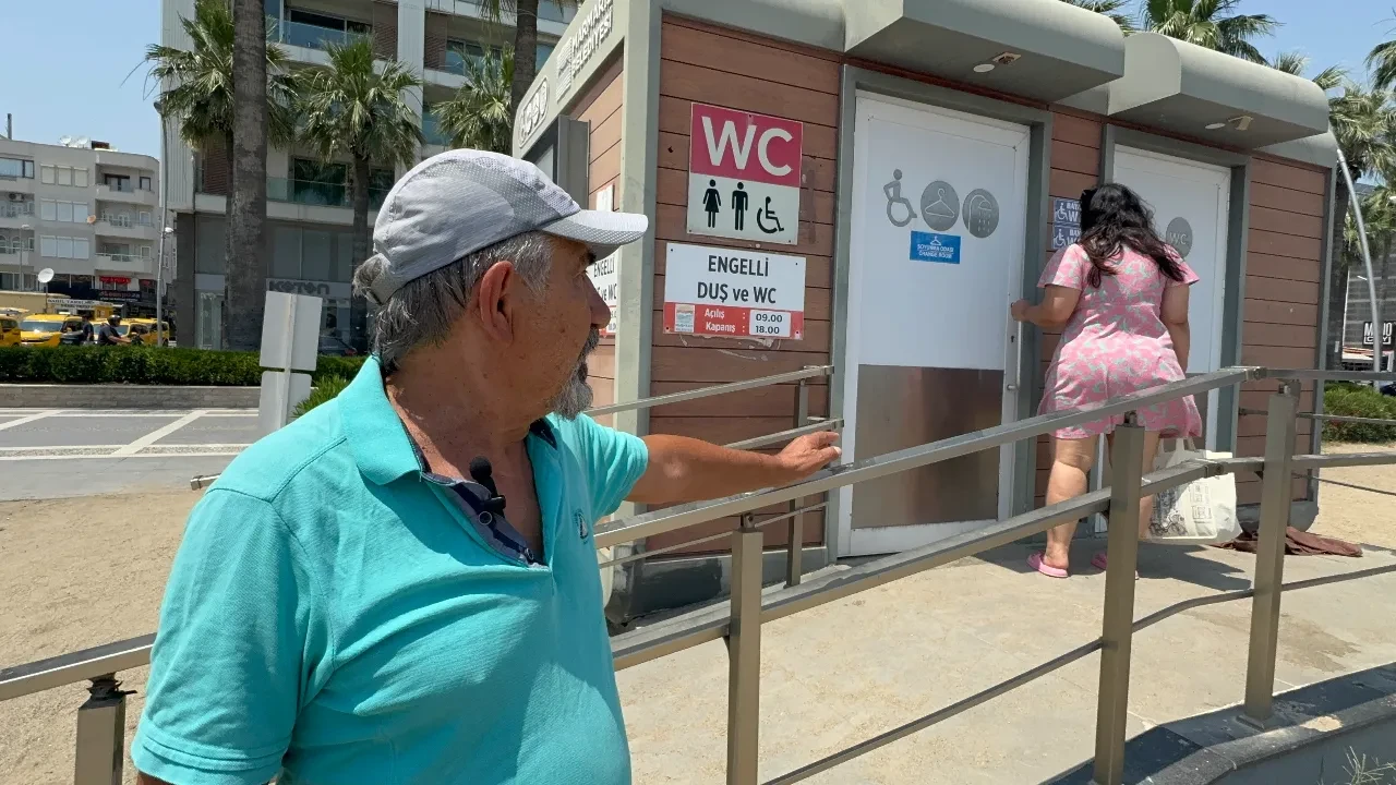 Mavi bayrak var, hizmet yok: Marmaris plajında ihmal zinciri