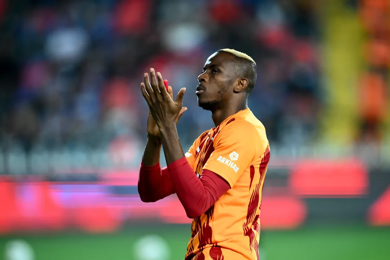 Osimhen teklifi reddetti! Golcü transferinde yeni hedef belli oldu
