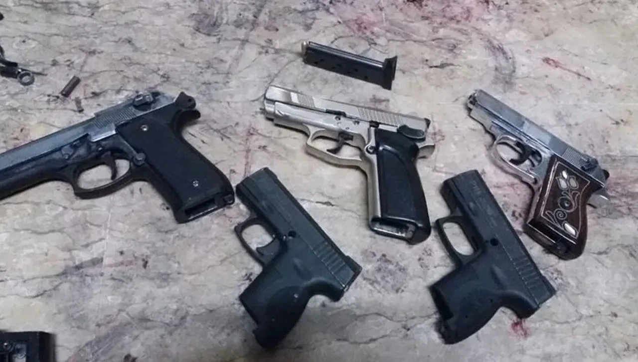 Ruhsatsız silah çetesinden “Turbo” Turabi çıktı! Kız arkadaşı için irtibata geçmiş