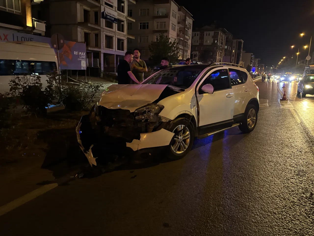 Samsun'da feci kaza! İki otomobil çarpıştı: Çok sayıda yaralı var