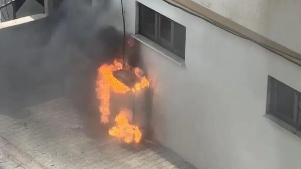 Siirt’in Kurtalan ilçesinde elektrik trafosunda yangın paniği