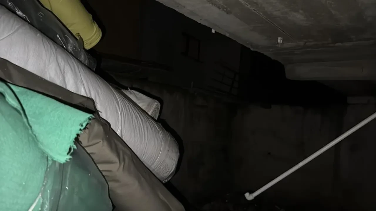 Zeytinburnu'nda panik anları: Vatandaşlar deprem sandı! AFAD ekipleri bölgede