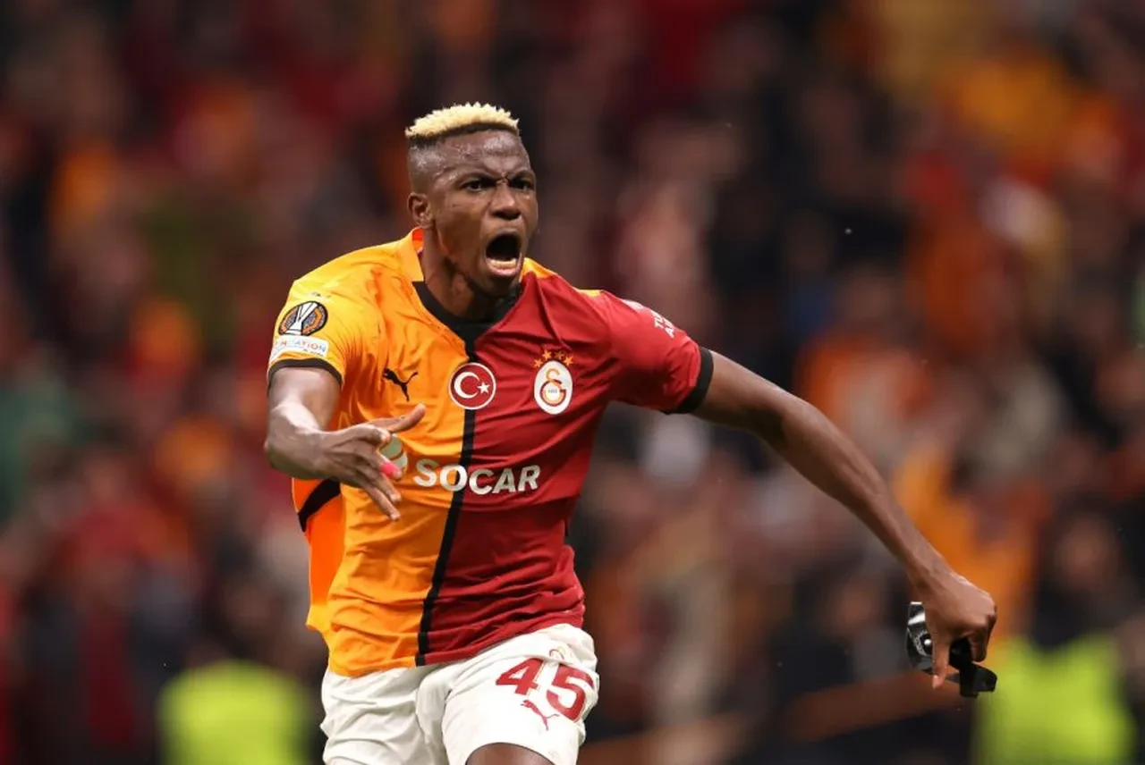 Galatasaray’a sürpriz golcü! Victor Osimhen transferi beklenirken yıldız isim ortaya çıktı