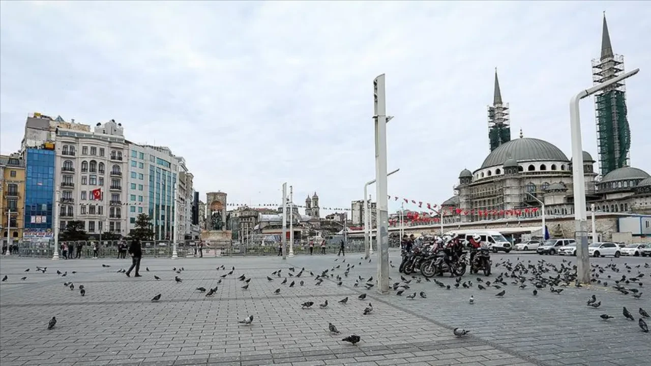 Taksim neden kapalı? Beyoğlu Kaymakamlığı'nda konuyla ilgili açıklama geldi