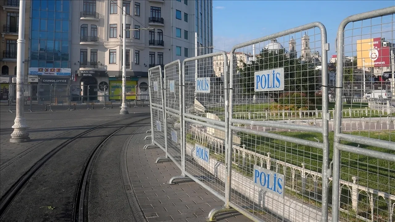 Taksim neden kapalı? Beyoğlu Kaymakamlığı'nda konuyla ilgili açıklama geldi