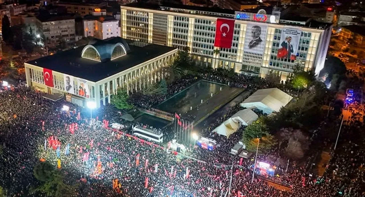 Zafer Partisi'nde CHP mitingi istifası