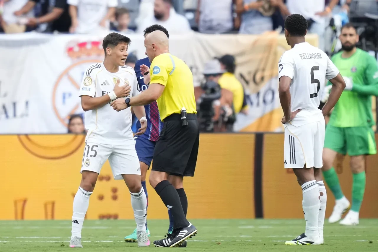 Arda Güler bu kez hedef tahtasında! PSG hezimeti sonrası Vitinha kıyası ve transfer yorumu 