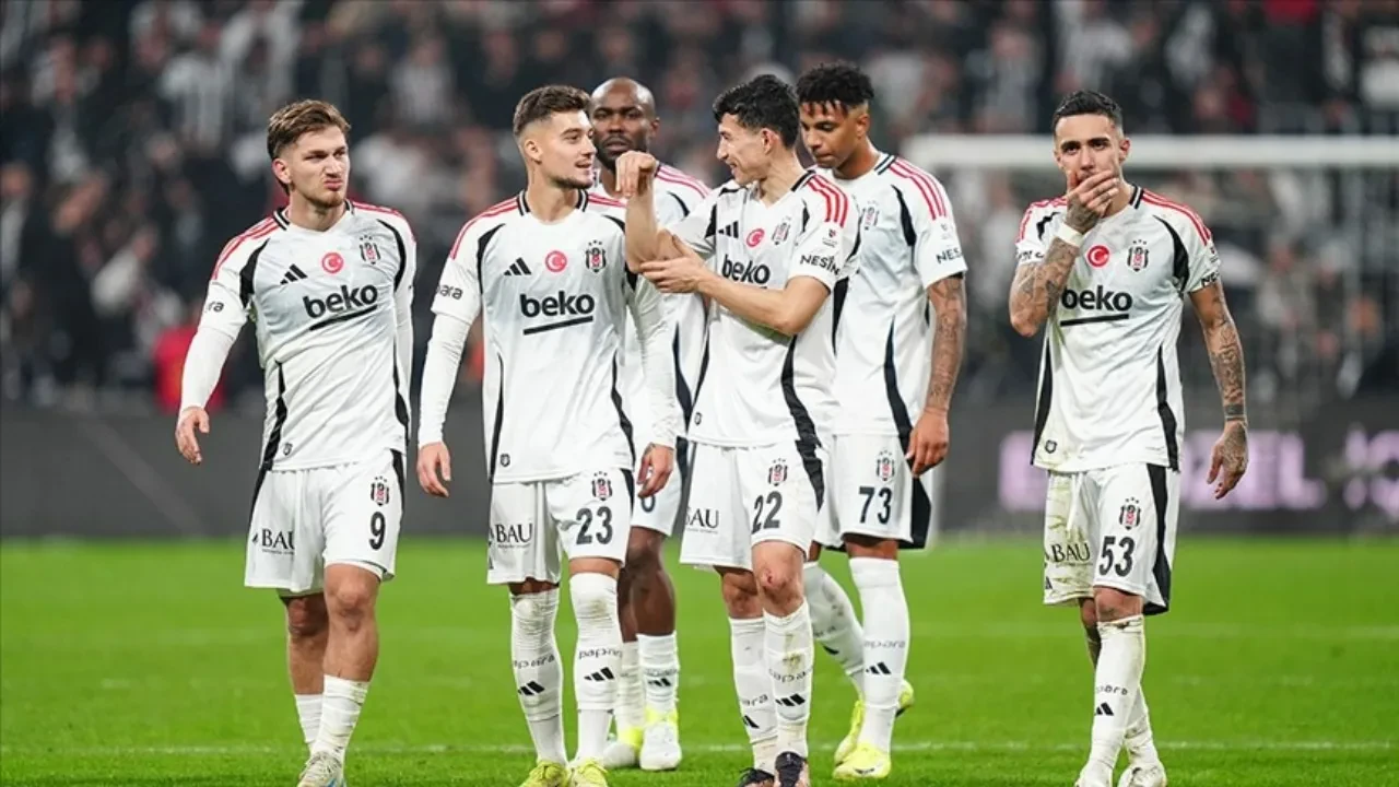 Beşiktaş St. Pölten maçı hangi kanalda, nereden izlenir? Hazırlık maçının başlamasına saatler kaldı