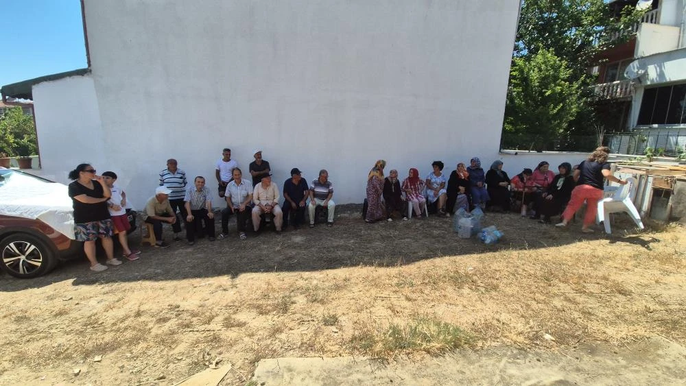 Arıtma tesisinin dibinde susuz kaldılar! '2019'dan beri böyle'