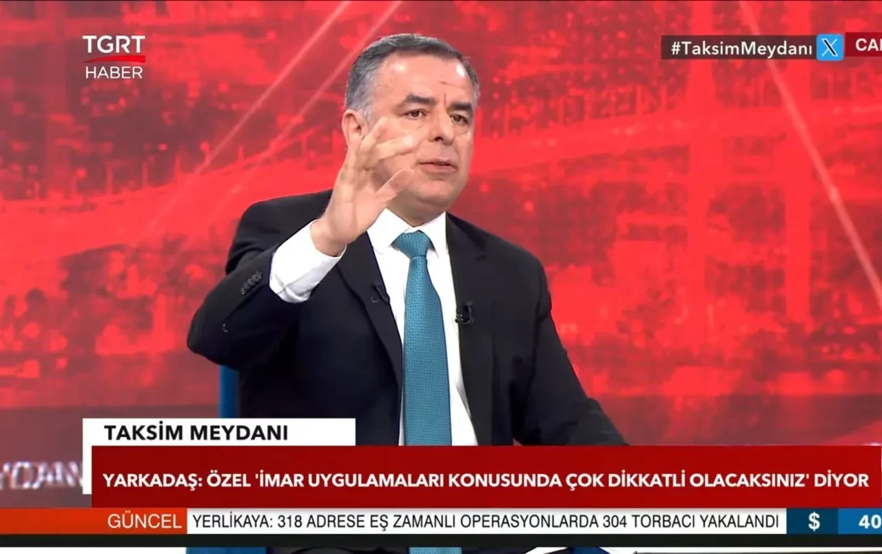 Yüzüne tükürün!