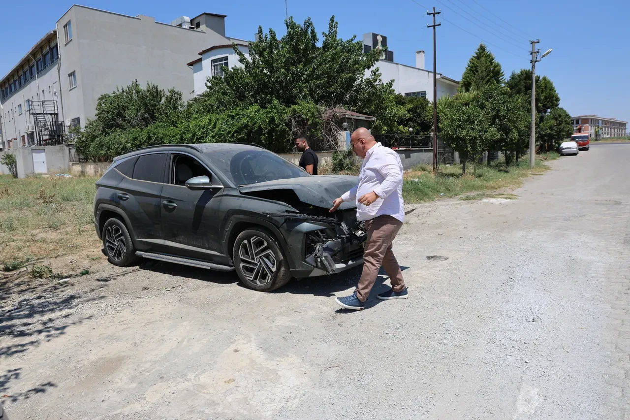 Sıfır aracıyla kaza yaptı, hayatının şokunu yaşadı! Markaya 5 milyonluk dava