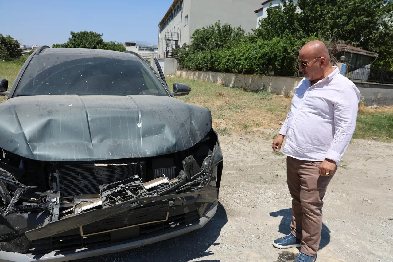 Sıfır aracıyla kaza yaptı, hayatının şokunu yaşadı! Markaya 5 milyonluk dava