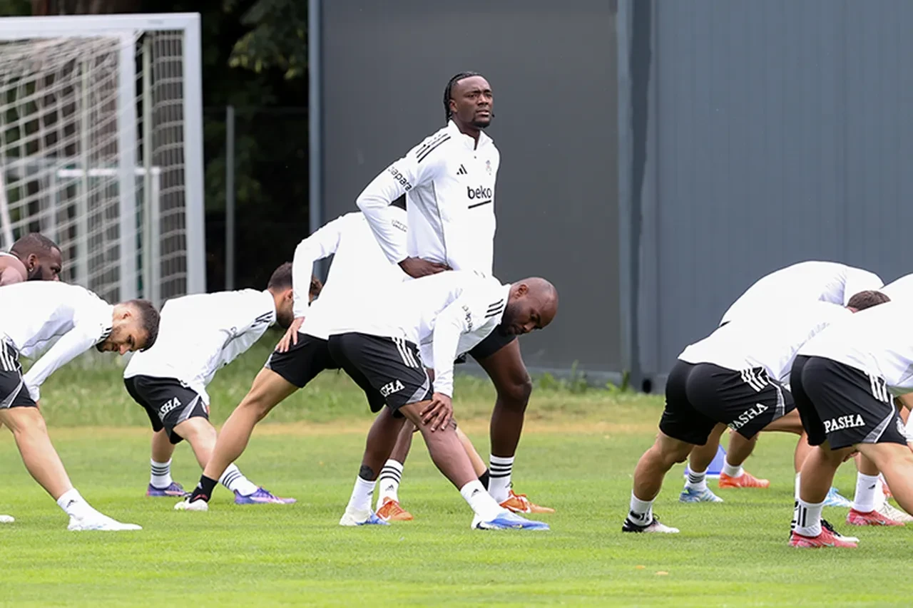 St. Pölten Beşiktaş maçı ne zaman, saat kaçta? Siyah-beyazlılar ilk hazırlık maçına çıkıyor