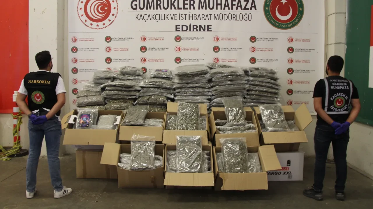 Ticaret Bakanlığı'ndan Temmuz ayında rekor: 1,6 milyar TL'lik uyuşturucu yakalandı