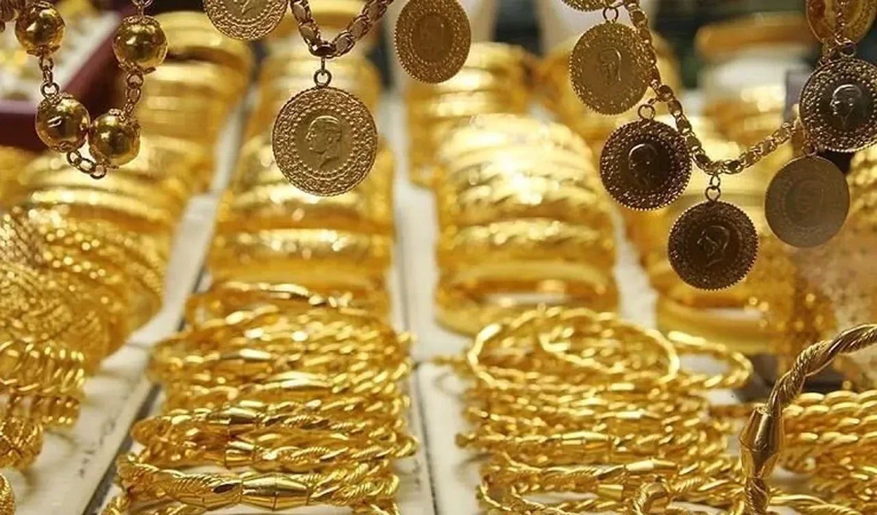 Altın fiyatları uçtu! İşte 11 Temmuz 2025 gram altın, çeyrek altın fiyatları