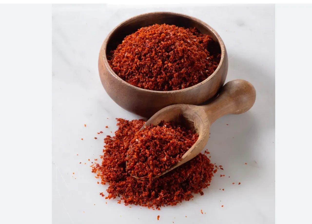  Benzeri görülmemiş olay! Esenyurt'ta pul biber tahliyesi: 2 kişi hastanelik oldu