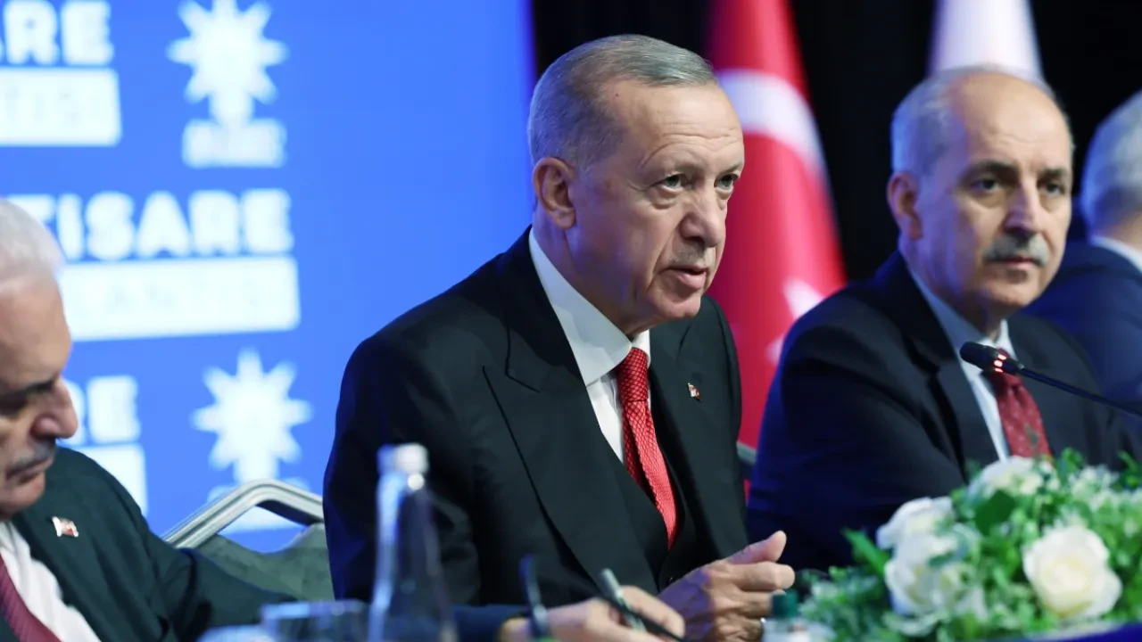 Cumhurbaşkanı Erdoğan saat kaçta konuşacak? Cumartesi 'tarihi' konuşma yapacağı duyurulmuştu