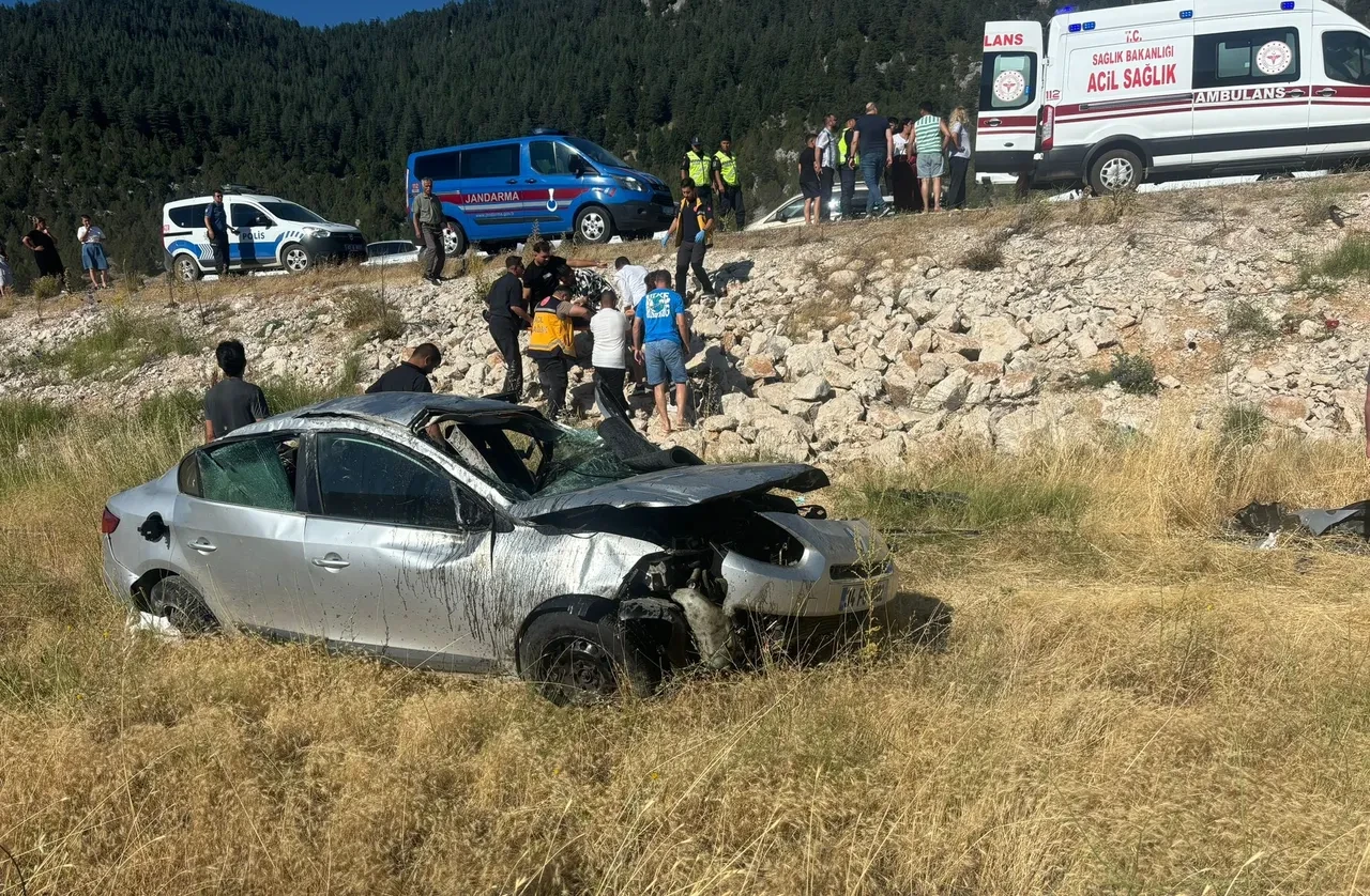 Konya'da korkunç kaza: Anne, bebeği ve kız kardeşi hayatını kaybetti