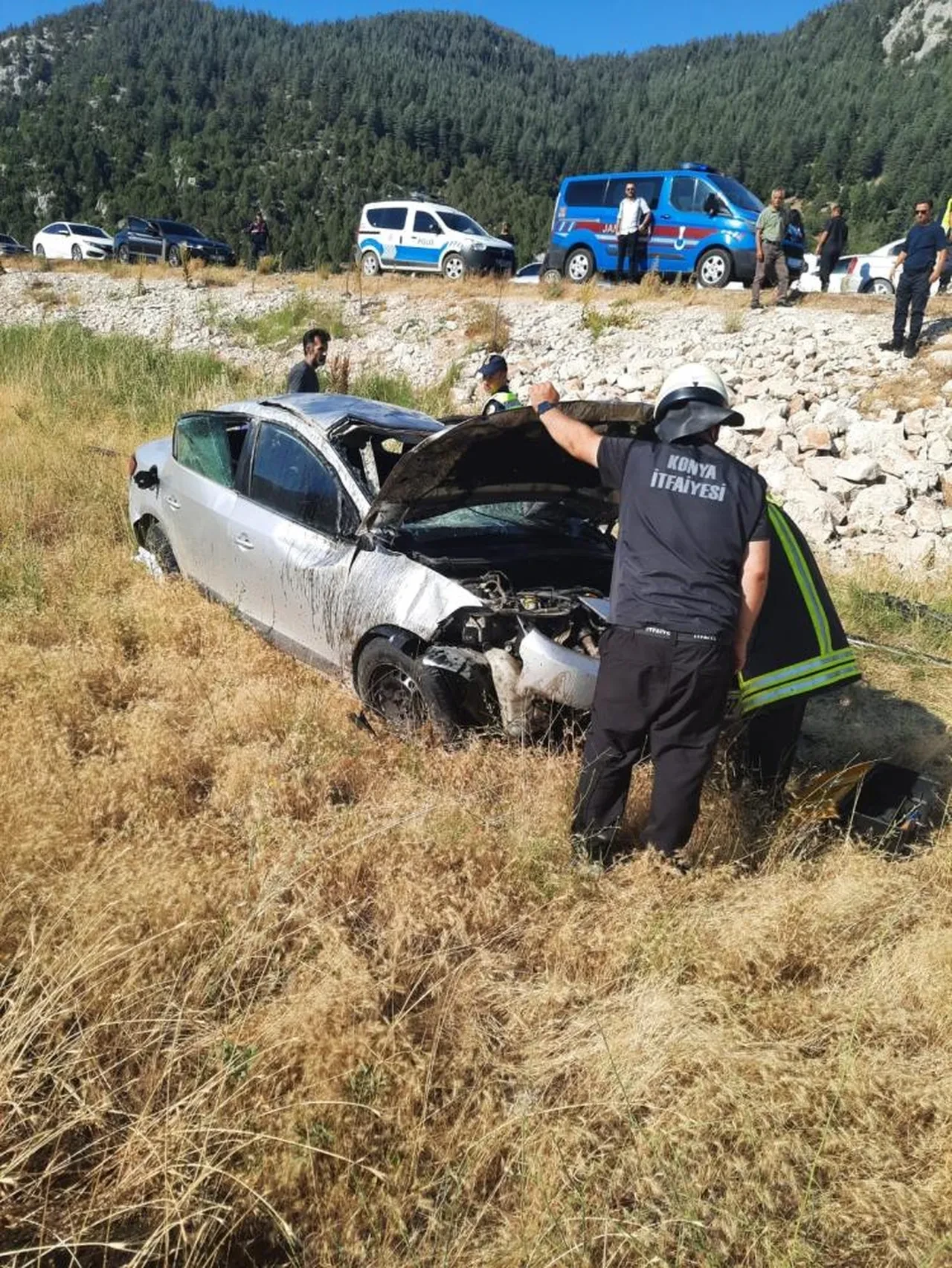 Konya'da korkunç kaza: Anne, bebeği ve kız kardeşi hayatını kaybetti