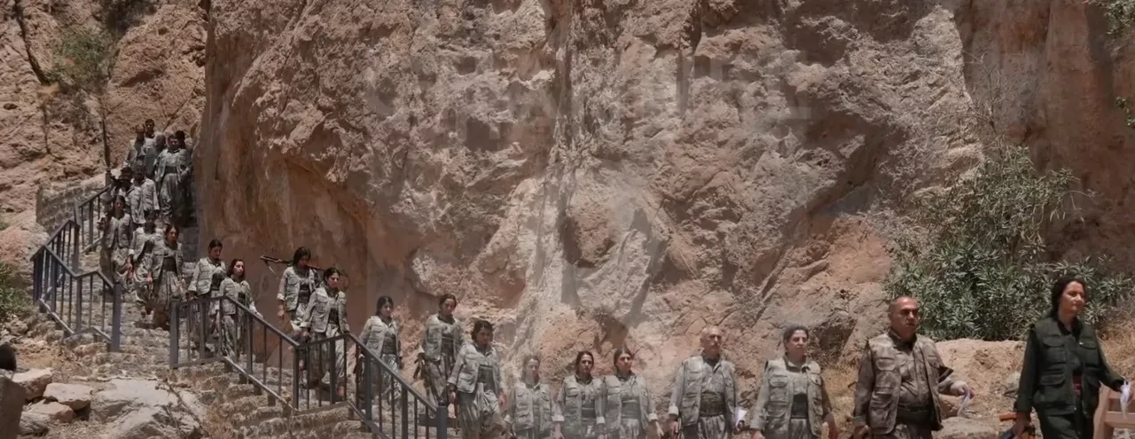 PKK neden silah bıraktı? Silah bırakma görüntüleri paylaşıldı