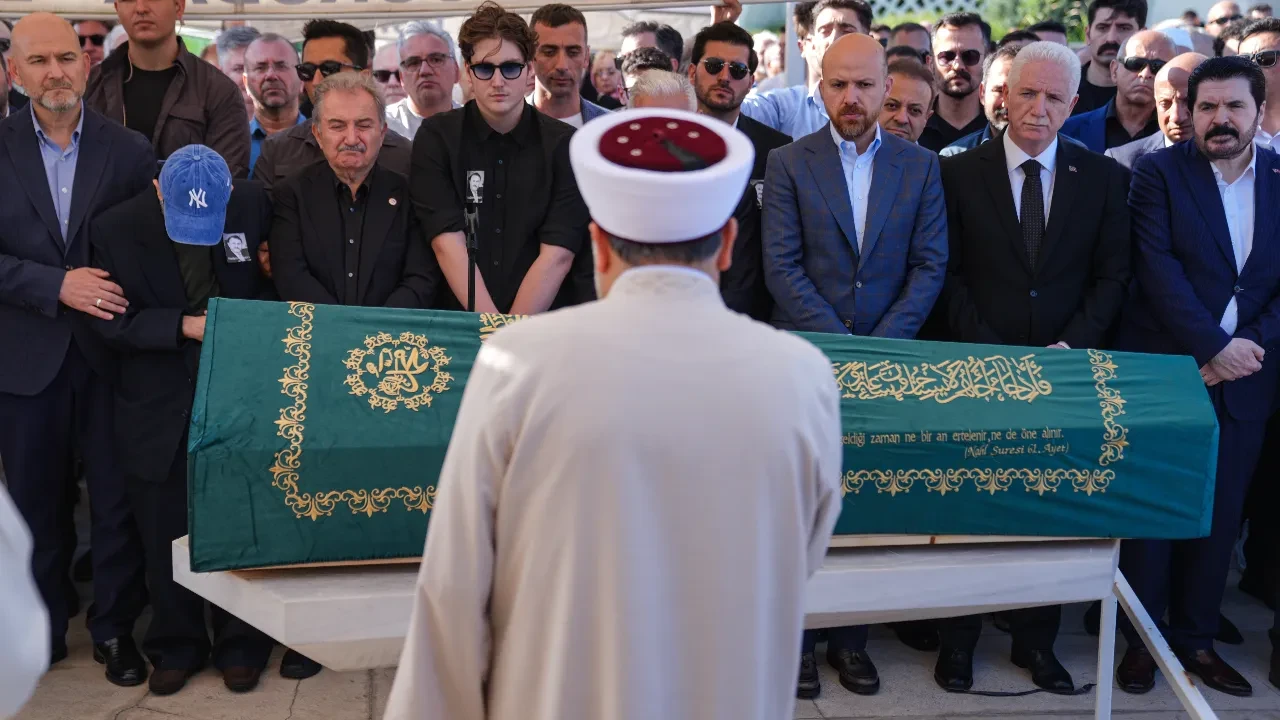 Cumhurbaşkanı Başdanışmanı Yiğit Bulut'a veda: Siyaset ve medya dünyası bir aradaydı