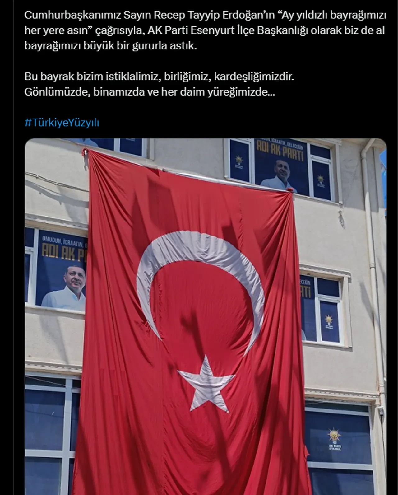 Cumhurbaşkanı Erdoğan'ın bayrak çağrısına İstanbul'dan cevap