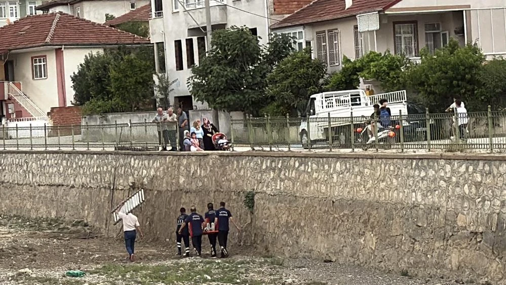 Tokat'ta kediyi kurtarmak isteyen 23 yaşındaki kız su kanalına düştü