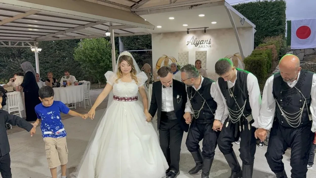 İş için gittiği Japonya'da aşık oldu: Düzce'de evlendi