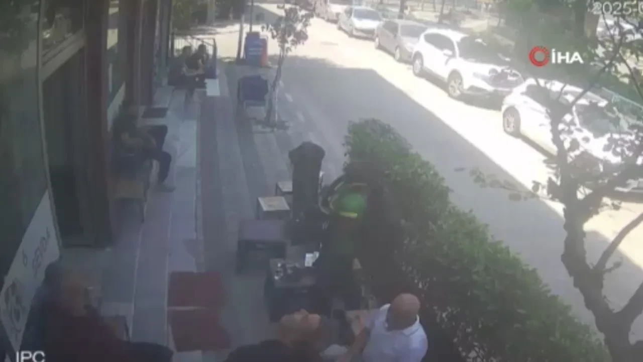 Tartıştığı esnafa tepki göstermek istedi, müşteriler hedef oldu