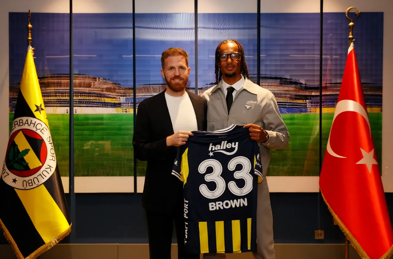 Archie Brown Fenerbahçe ile anlaştı Milan yıkıldı! İtalyan basınında manşetlerde