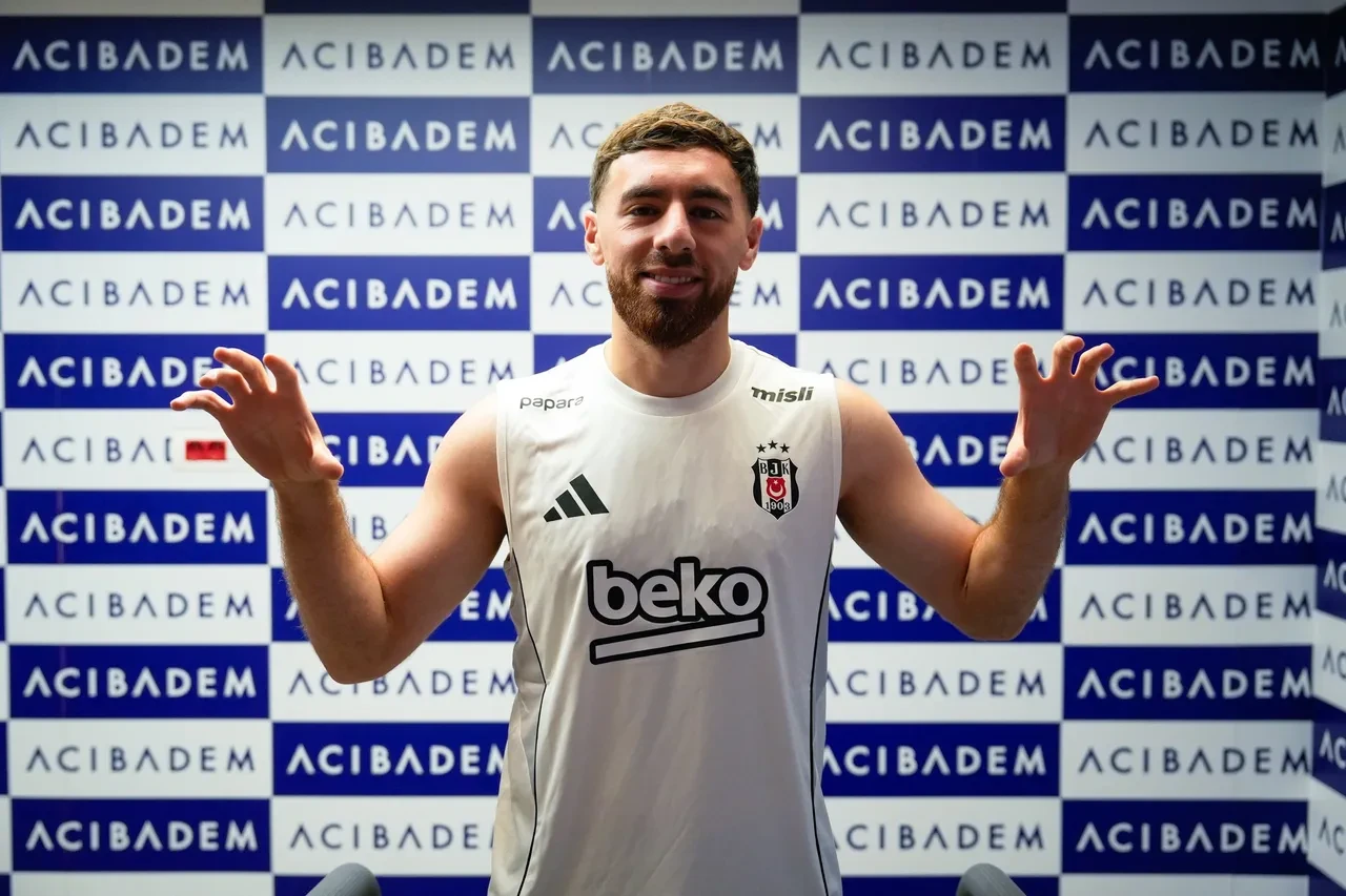 Beşiktaş'ın yeni transferi Orkun Kökçü sağlık kontrolünden geçti