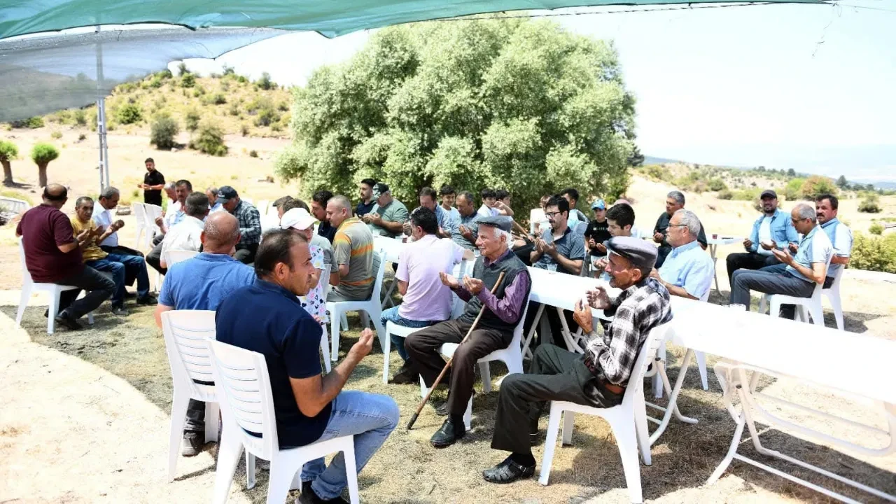 Beypazarı’nda vatandaşlar yağmur duasına çıktı