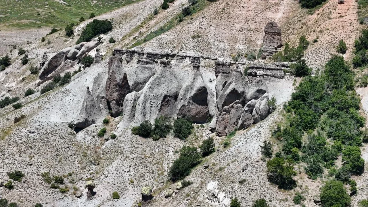 Efsanesi dilden dile dolaşıyor! Köye gelin gelmek istemeyen bir kızın dileğiydi: "Allah'ım beni taş kestir" 