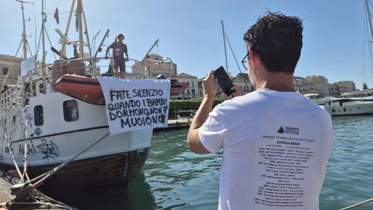 Madleen'in ardından Gazze'ye yeni insani yardım gemisi Handala yola çıktı