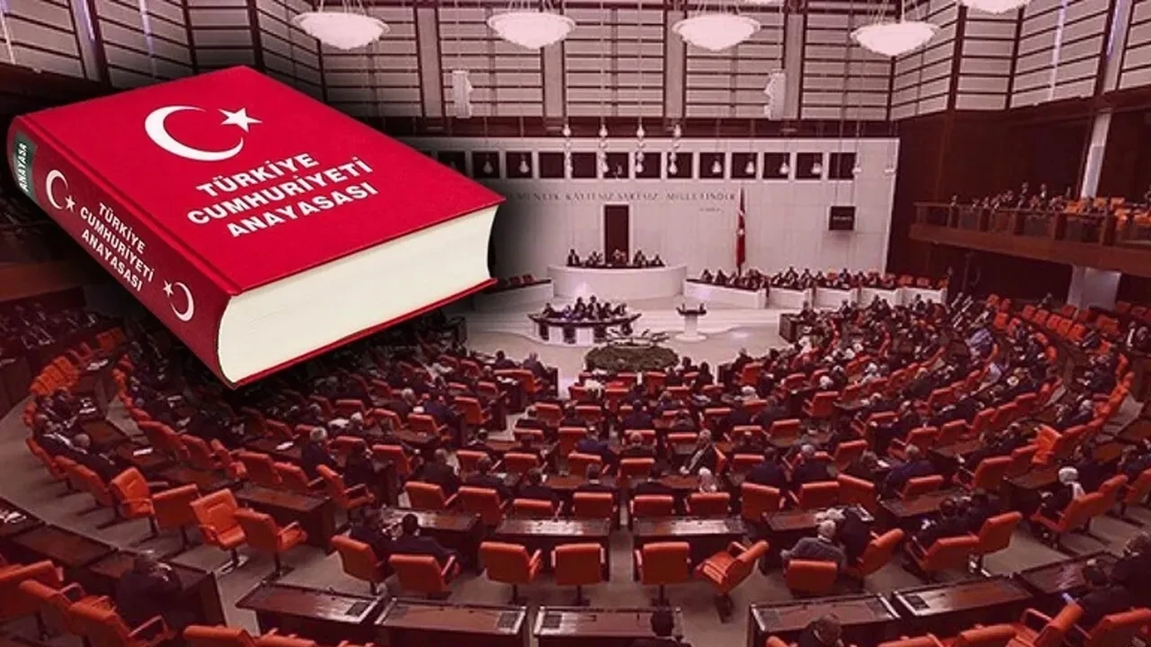 Mehmet Uçum’dan yeni anayasa mesajı! Eleştirilere cevap verdi