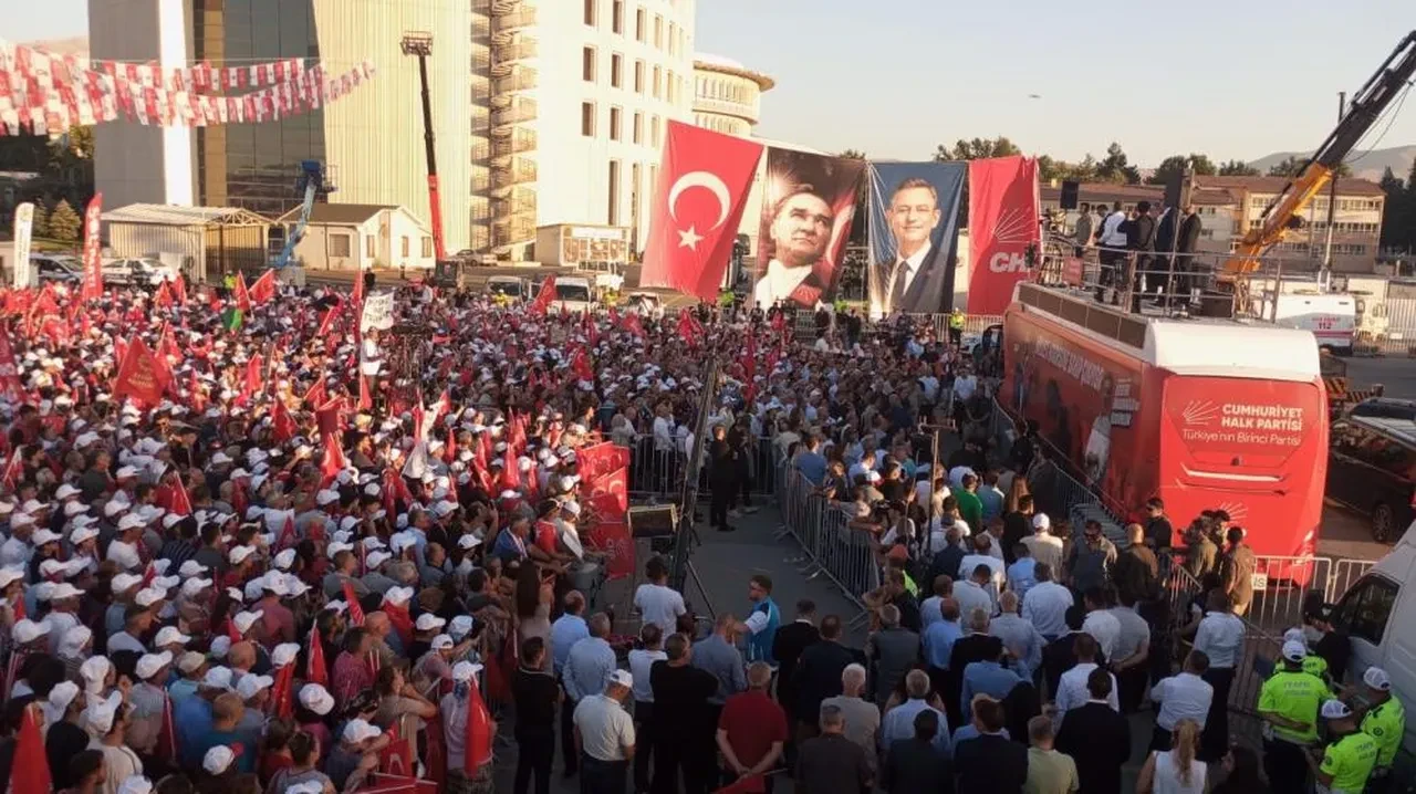 Özgür Özel'den Cumhurbaşkanı Erdoğan'a 'ittifak' cevabı