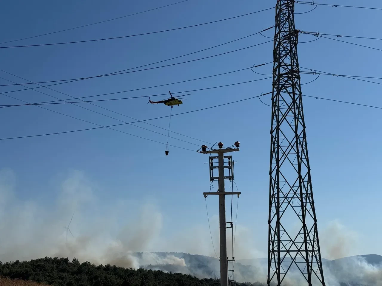 İzmir'de korkutan yangın 