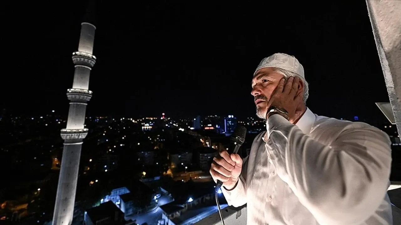 15 Temmuz ihaneti unutulmayacak! Tüm camilerde eş zamanlı sela