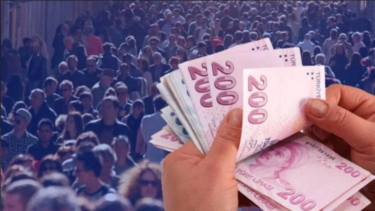 Asgari ücrete ara zam talebi! Memur maaşı gibi olsun