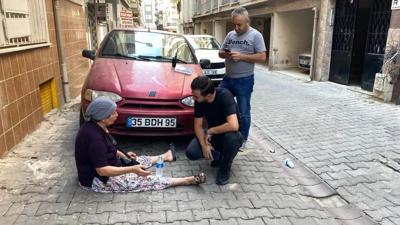 Duyduğu sesle kocasının yanına koştu! Boğazında sıkılı kemeri görünce dehşete düştü