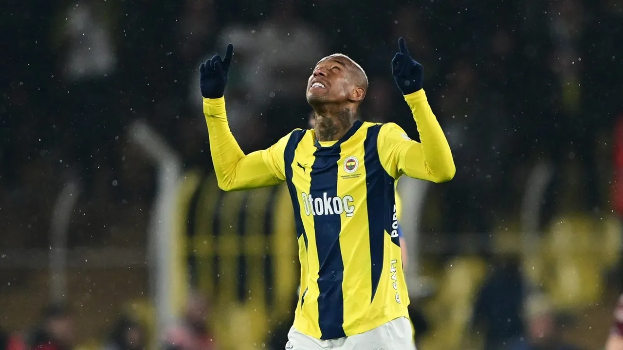 Fenerbahçe Portekiz kamp kadrosu belli oldu! Yıldız isim kadroya alınmadı