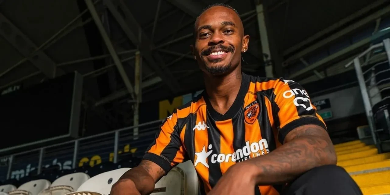 Fenerbahçe'de ayrılık kesinleşti! Mourinho 3 ismi gönderiyor